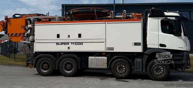Vakumlu tank kamyonu MERCEDES-BENZ Arocs 3753 8x4 Wiedemann Super1000