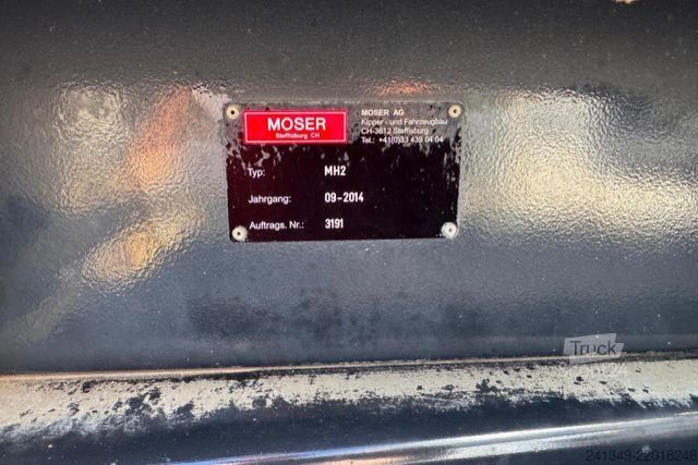 Tovornjak s kavljem za kontejnerje MAN TGS 35.480 8x4 Moser