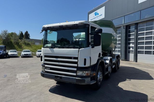 Camión para usos especiales SCANIA P380 8x4 Silo 12m3