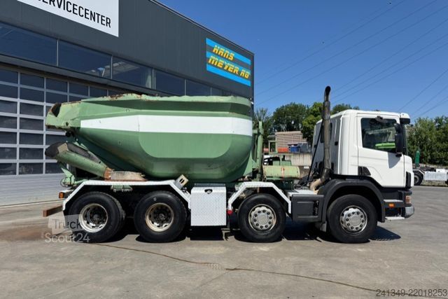 Camión para usos especiales SCANIA P380 8x4 Silo 12m3