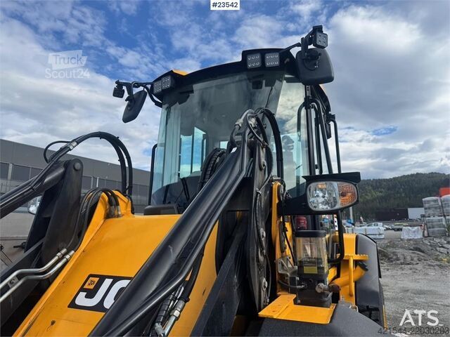 Wheel loader JCB 413S