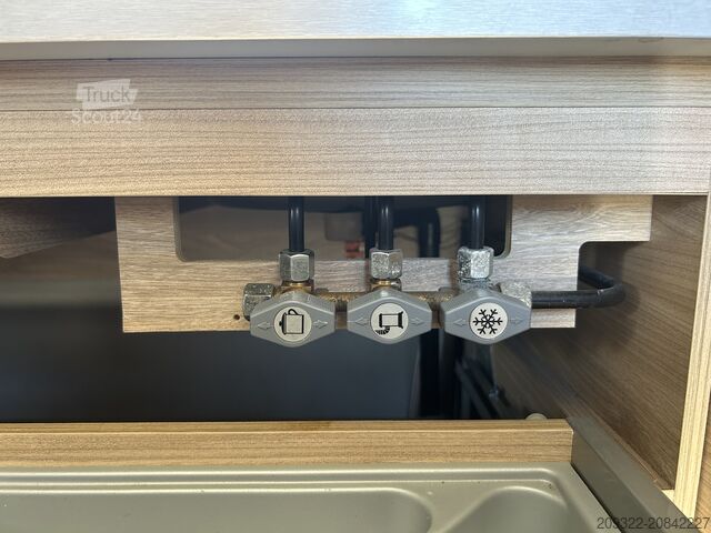 Half-integraal camper Fiat Ducato Carasuite 650 MF | 5 Posti Letto | Completamente Attrezzato