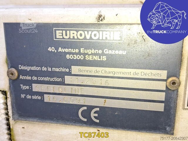 Véhicule de collecte des déchets Renault C 380