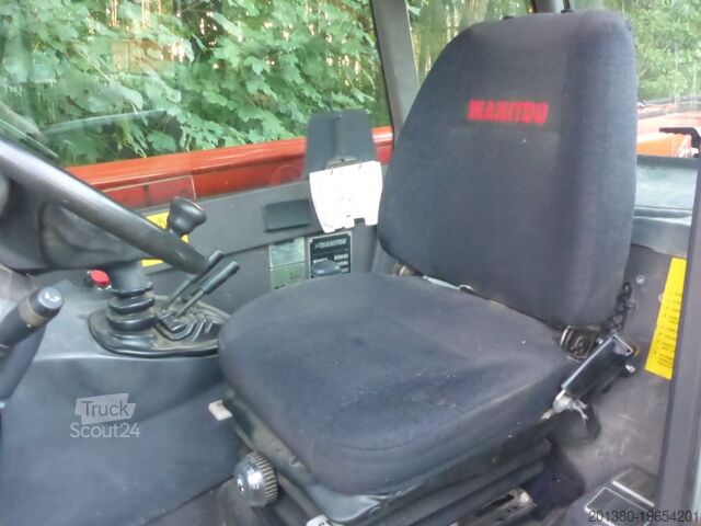 Teleskopski nakladalnik Manitou MT 1840