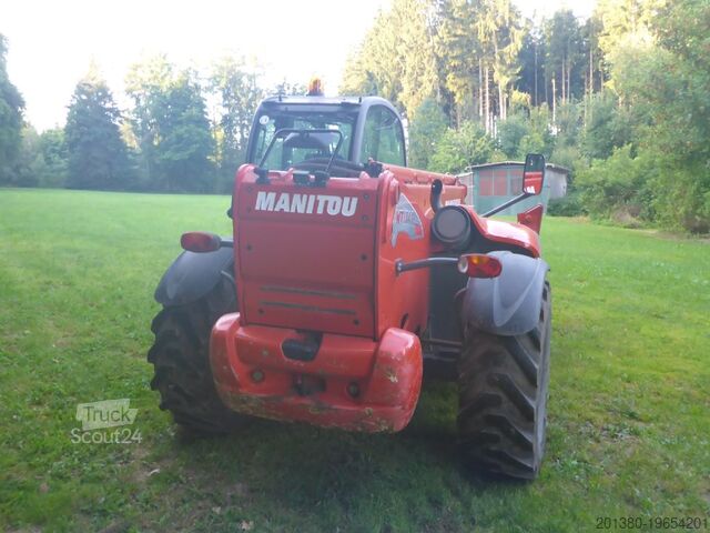 Teleskopski nakladalnik Manitou MT 1840
