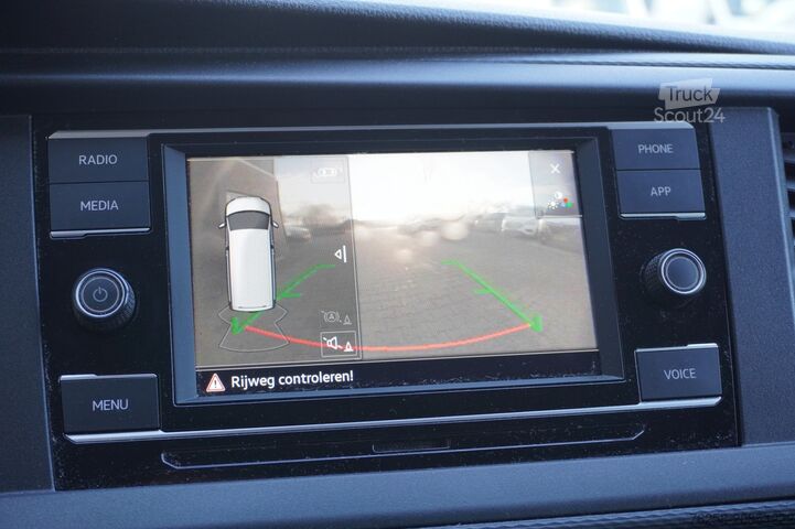 Delivery van Volkswagen Transporter 2.0 TDI 150PK Automaat - EURO 6 - A...