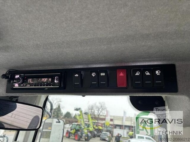 Yardlader Claas TORION 644 SINUS