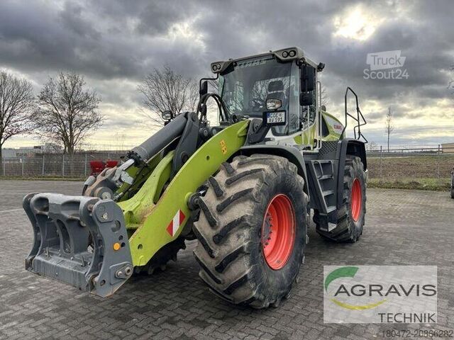 Hoflader Claas TORION 1913