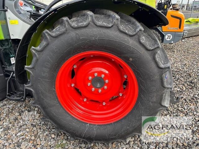 Tractor Claas ELIOS 2.75 PLATTFORM TREND