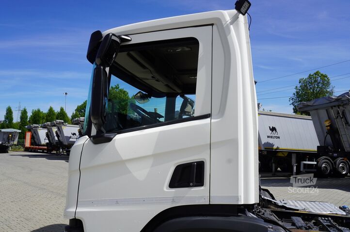Шасі SCANIA P280 4×2 / 140 tho. km / Chassis 735 cm