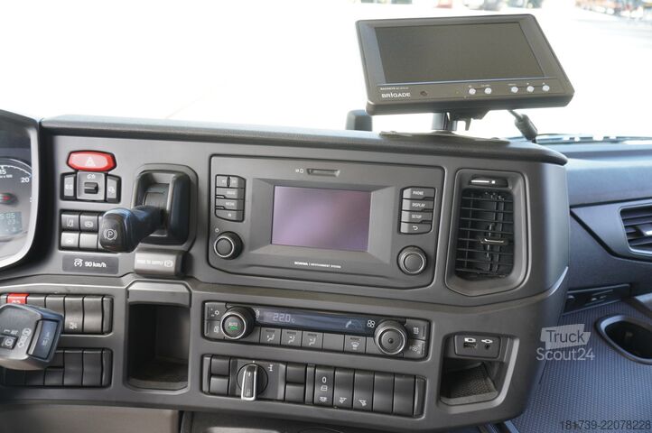 Шасі SCANIA P280 4×2 / 140 tho. km / Chassis 735 cm