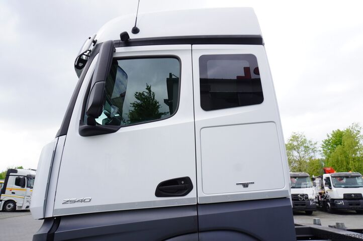 BDF / для навчання водінню Mercedes-Benz Actros 2540 6x2 / 80 tho. km! / 5-seater