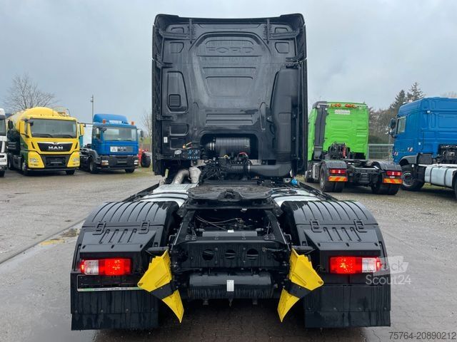 Tractora standard FORD F-Max 500 / 4x2 / Retarder / Navi / 1. Hand