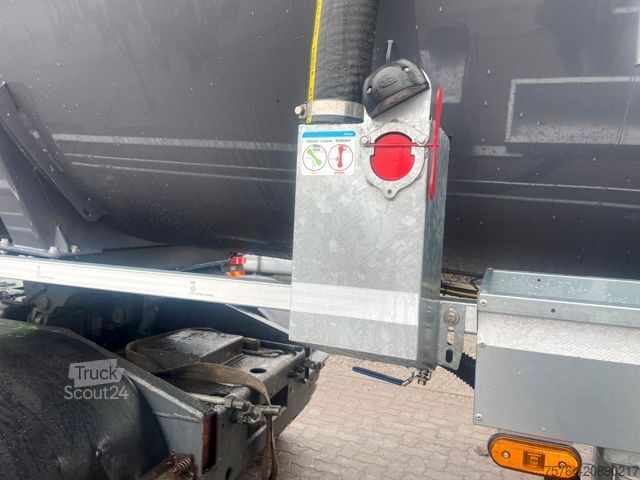 Tanker semitrailer D-TEC 30m³ Tanker Gülle / V2A / Gelenkt / Auch Miete!
