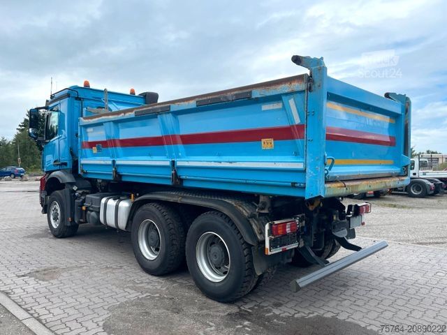 Three-sided tipper truck MERCEDES-BENZ 2643 /6x6H ALLRAD/Meiller/Bordmatik/Schneeplatte
