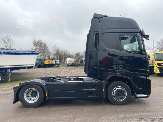 Tractora standard FORD F-Max 500 / 4x2 / Retarder / Navi / 1. Hand