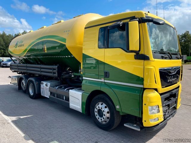 LKW mit Tankaufbau MAN TGX 26.460 mit 31m³ Heitling Silo / 4 Kammern
