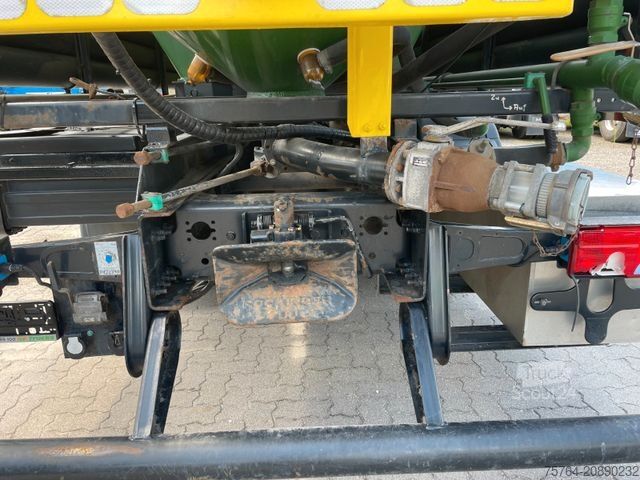 LKW mit Tankaufbau MAN TGX 26.460 mit 31m³ Heitling Silo / 4 Kammern