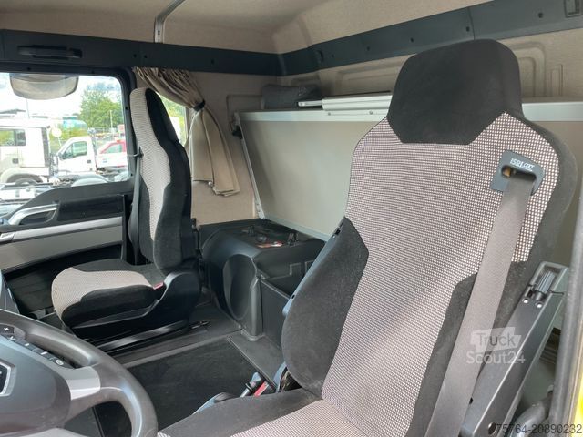 LKW mit Tankaufbau MAN TGX 26.460 mit 31m³ Heitling Silo / 4 Kammern