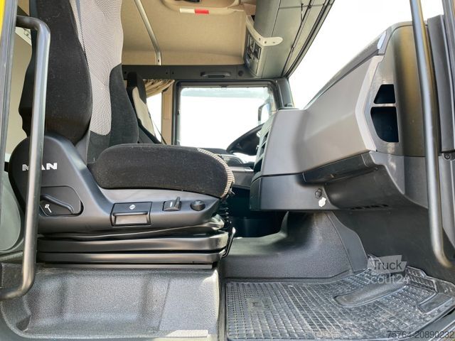 LKW mit Tankaufbau MAN TGX 26.460 mit 31m³ Heitling Silo / 4 Kammern