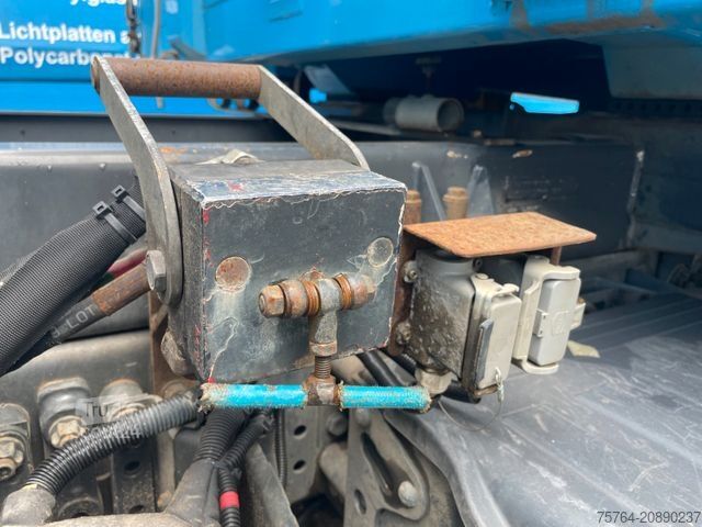 Three-sided tipper truck MERCEDES-BENZ 2643 /6x6H ALLRAD/Meiller/Bordmatik/Schneeplatte