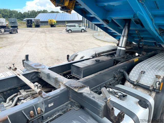 Three-sided tipper truck MERCEDES-BENZ 2643 /6x6H ALLRAD/Meiller/Bordmatik/Schneeplatte