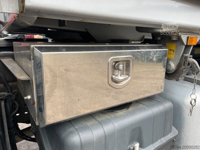 Grue montée sur camion MERCEDES-BENZ 3351 Arocs/ABNEHMBARER Kran/Kipper/Bordmatik/6x6