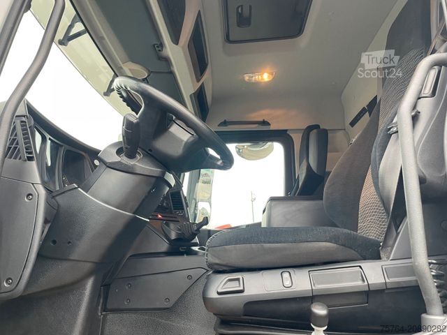 Grue montée sur camion MERCEDES-BENZ 3351 Arocs/ABNEHMBARER Kran/Kipper/Bordmatik/6x6