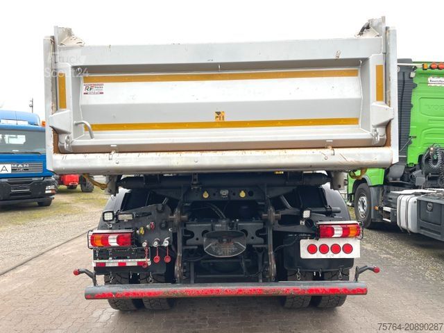 Tipper truck MERCEDES-BENZ 3351 Arocs/ABNEHMBARER Kran/Kipper/Bordmatik/6x6