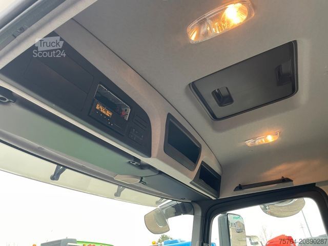 Tipper truck MERCEDES-BENZ 3351 Arocs/ABNEHMBARER Kran/Kipper/Bordmatik/6x6