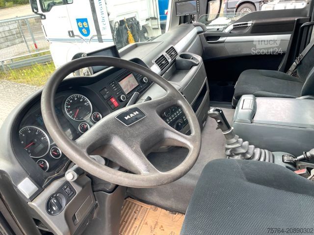 Camion plateau MAN TGS 26.440/Pritsche/Hiab 211 EP-3/FUNK/6x6 Hydro