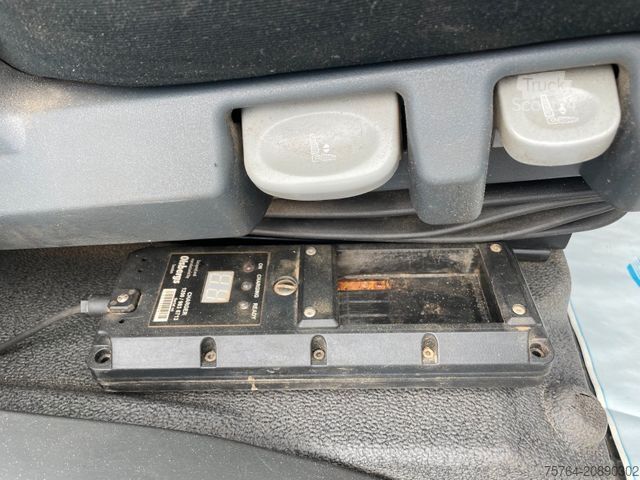 Camion plateau MAN TGS 26.440/Pritsche/Hiab 211 EP-3/FUNK/6x6 Hydro