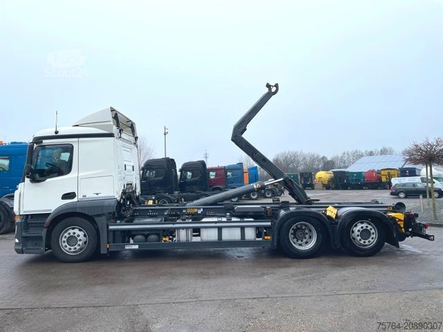 Roll-off tipper truck MERCEDES-BENZ 2543 Actros/Meiler Abroller RS21.70/Funk/Gelenkt