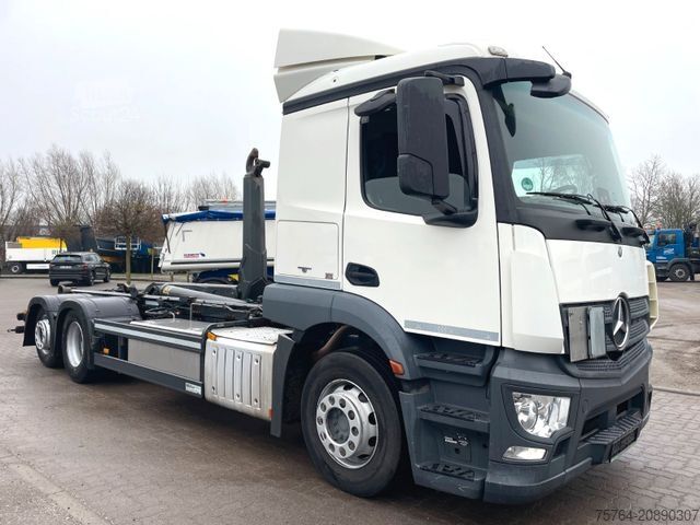 Roll-off tipper truck MERCEDES-BENZ 2543 Actros/Meiler Abroller RS21.70/Funk/Gelenkt