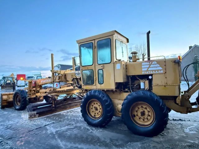 Motoniveladora FIAT Allis FG85 ARTICULATED GRADER Ripper + Front bla
