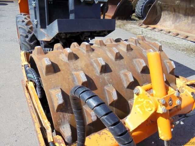 Single roller Bomag BW 124 P D H-4