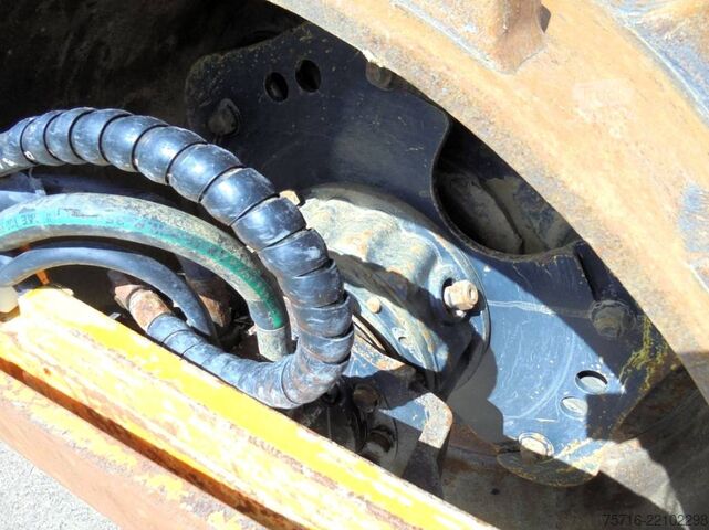 Single roller Bomag BW 124 P D H-4