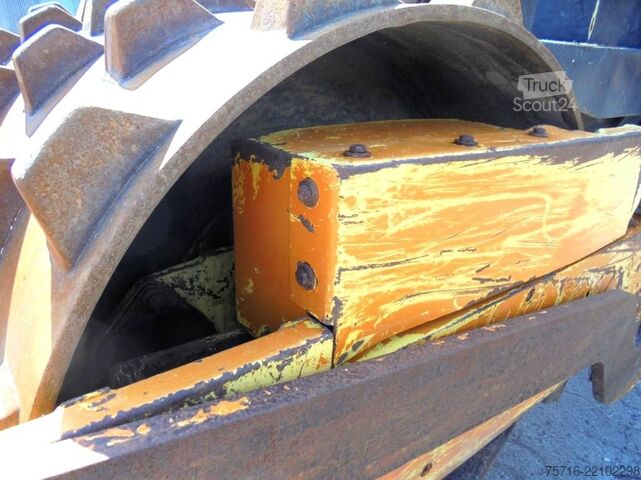 Single roller Bomag BW 124 P D H-4