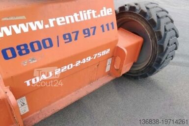 Piattaforma di lavoro telescopica JLG 660 SJ Diesel 22,00 m