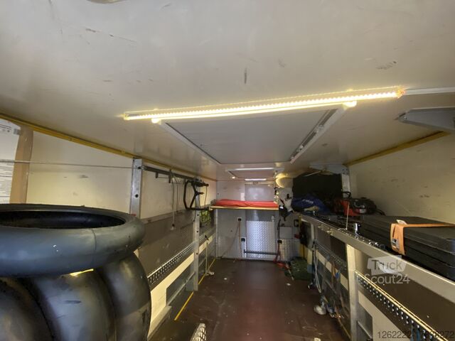 Standart traktör Iveco 65C14