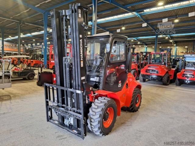 Terränggående gaffeltruck Hangcha TT25-4