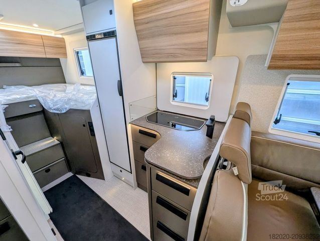 Teilintegriertes Wohnmobil BÜRSTNER B66 TD 690 G Hubbett