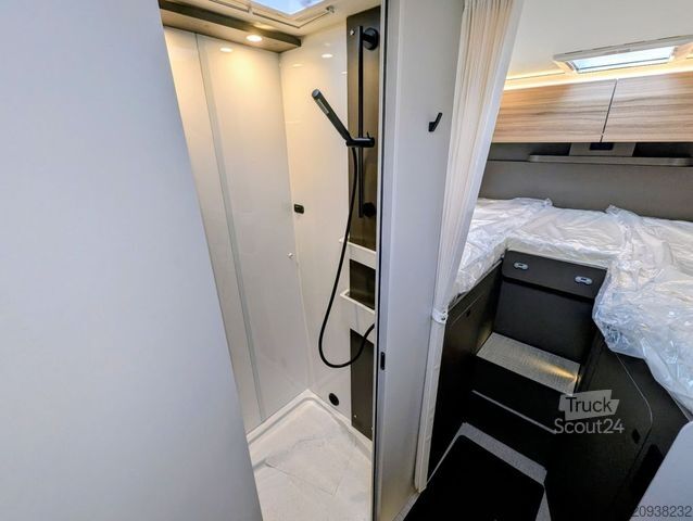 Teilintegriertes Wohnmobil BÜRSTNER B66 TD 690 G Hubbett