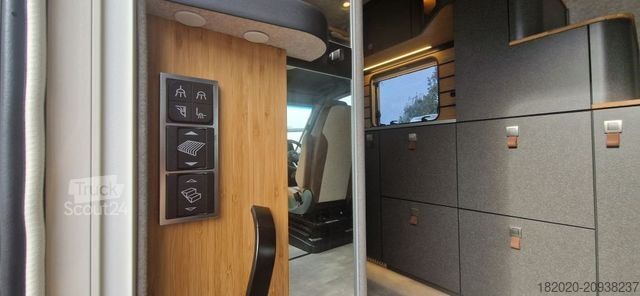 Polointegrovaný obytný vůz HYMER/ERIBA Venture S AUTOMATIK, AHK, SCHLAFDACH