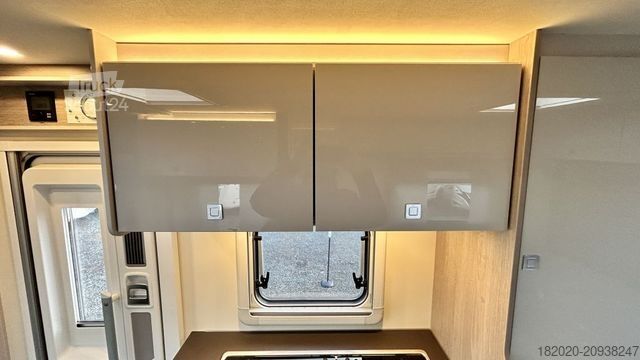 Teilintegriertes Wohnmobil BÜRSTNER Nexxo Van T 569 (20) Navi, SAT+TV, FH Lift