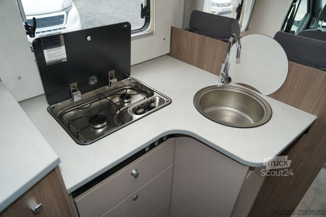 Autorulotă semi-integrată CARADO T 338 EDITION25 (37) Hubbett, Fußbodenheizung