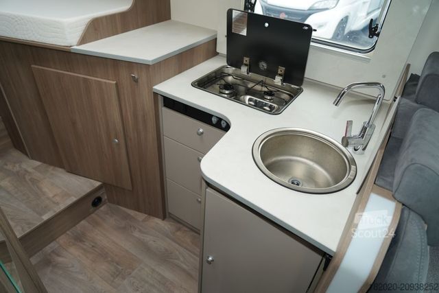 Autorulotă semi-integrată CARADO T 338 EDITION25 (37) Hubbett, Fußbodenheizung