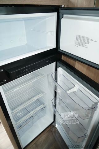 Autorulotă semi-integrată CARADO T 338 EDITION25 (37) Hubbett, Fußbodenheizung