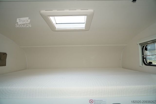 Alkóvos lakókocsi CARADO A 361 Pro (46) SAT, Navi, Stützen