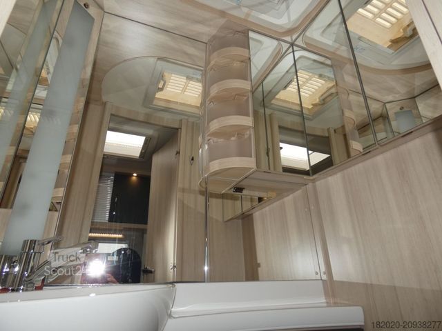 Husvagn HOBBY DE LUXE EDITION 440 SF